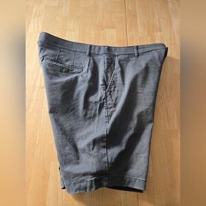 RW&CO Men’s Gray Chino Shorts